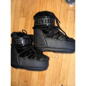 Moon boots black faux fur low icon 36/38