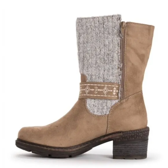 MUK LUKS Women's Arya Alice Boots Size 6 M STONE