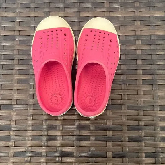 Native Jefferson, shoes, children size 8