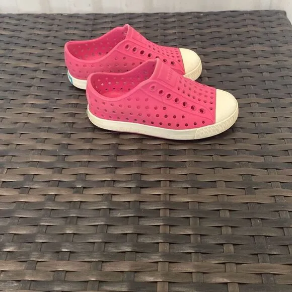 Native Jefferson, shoes, children size 8
