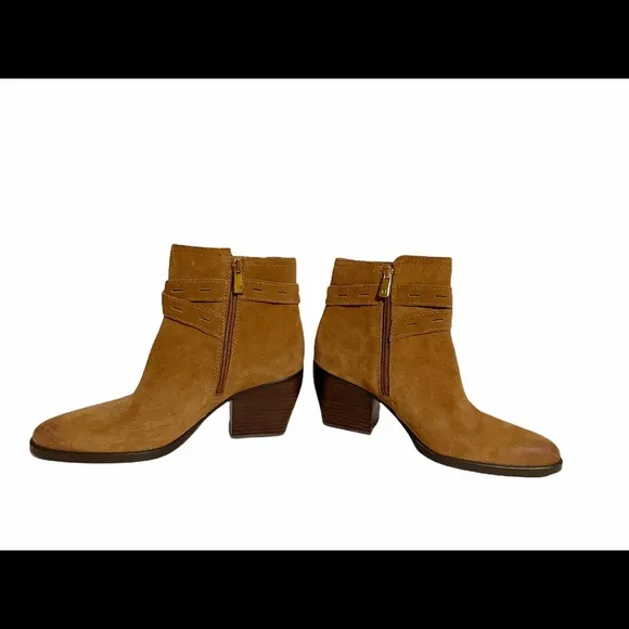 Naturalizer Fenya Suede Ankle Boots New