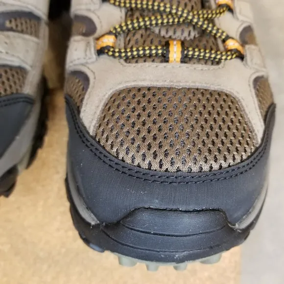 Never Hiked in Walnut Merrell Moab 2 Vent Low Hiking Shoes for Men