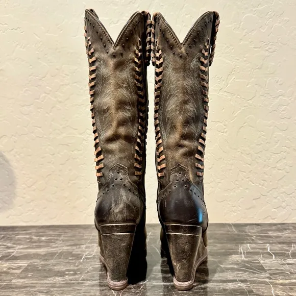 NEW Ariat Nashville Leather Wedge Western Boots