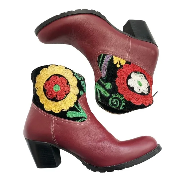 New Artemis Handmade Brick Red Leather Floral Embroidered Short Cowboy Boots