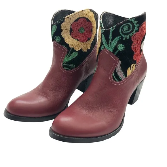 New Artemis Handmade Brick Red Leather Floral Embroidered Short Cowboy Boots