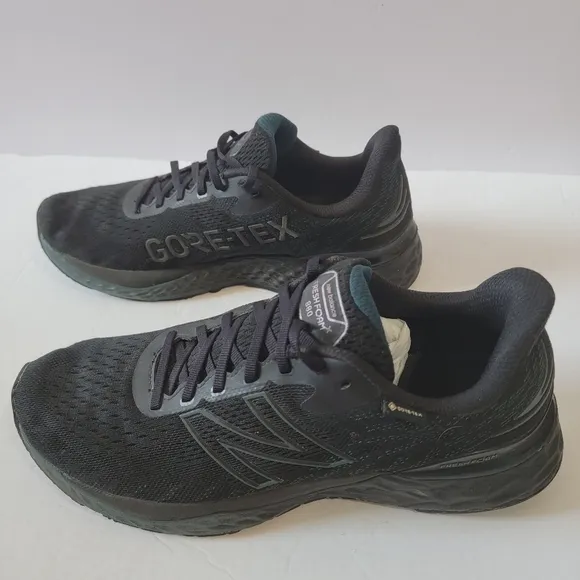 NEW BALANCE Fresh Foam D M880X11 Black Mens Sz 12 GORE-TEX Waterproof Athleisure