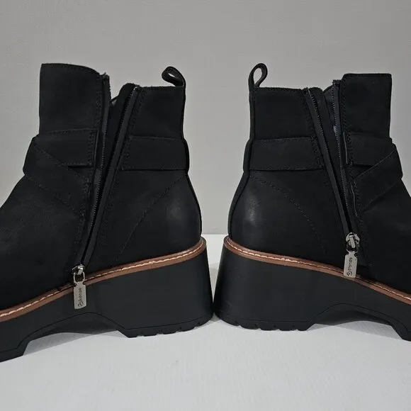 NEW Blondo Giovanni Ankle Boot Waterproof Chunky Lug Sole Black Nubuck Size 10