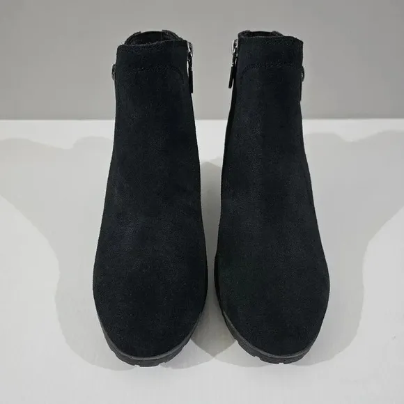 NEW Blondo Vivian Ankle Bootie Waterproof Western Black Suede Size 6.5