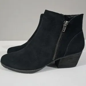 NEW Blondo Vivian Ankle Bootie Waterproof Western Black Suede Size 6.5