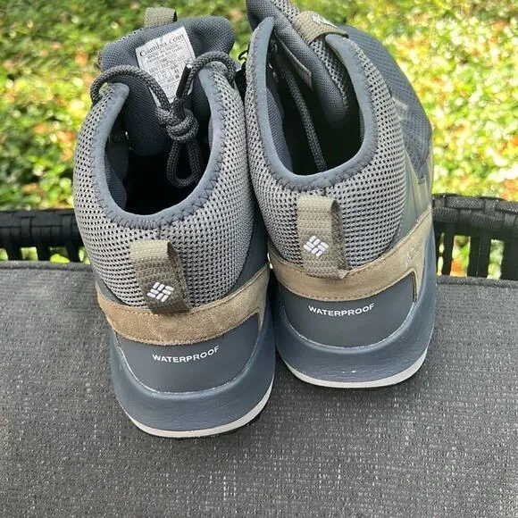 New ▶️ Columbia ◀️ Trailstorm Mid  Graphite  Boots  Size 13