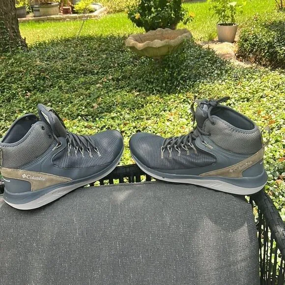 New ▶️ Columbia ◀️ Trailstorm Mid  Graphite  Boots  Size 13