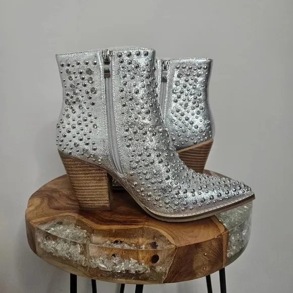 New Corkys Line Dance Silver Metallic Studded Crystal Western Ankle Boots