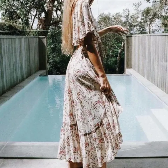 New Cut Out Summer Festival Floral Ruffle Dress Off White Pink Purple