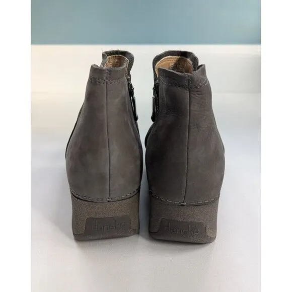 New Dansko Carley Milled Grey Nubuck Leather Boots Size 39/8.5