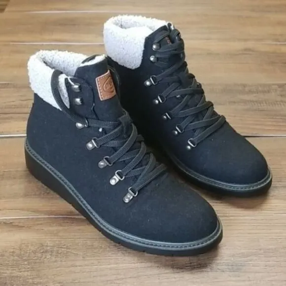 NEW Dr. Scholl's Women's waterproof Sentinel Boots
