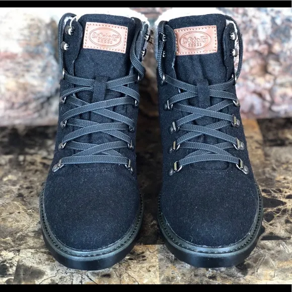 NEW Dr. Scholl's Women's waterproof Sentinel Boots