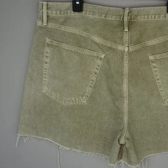 New Frame Le Super High Cut Off Short in Stone Moss Size 34