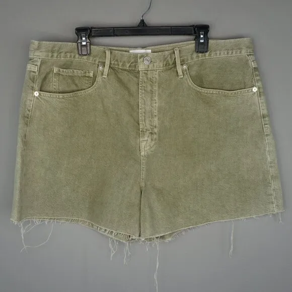 New Frame Le Super High Cut Off Short in Stone Moss Size 34
