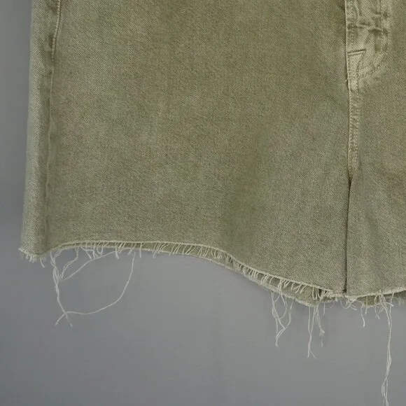 New Frame Le Super High Cut Off Short in Stone Moss Size 34