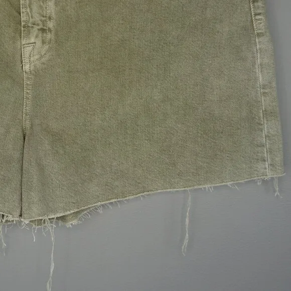 New Frame Le Super High Cut Off Short in Stone Moss Size 34