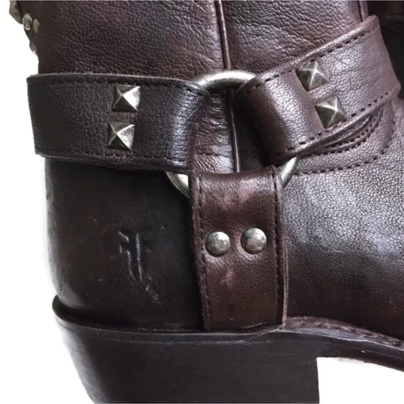 New Frye Billy Biker Short Studded Brown Leather Harness Moto Boots Size 5.5
