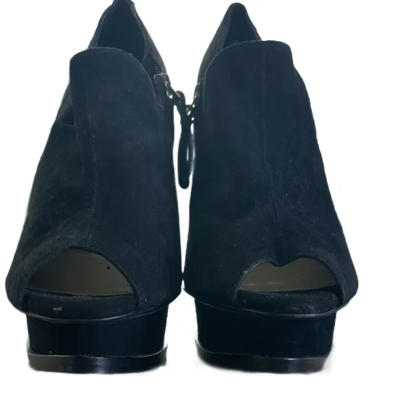 New Gianni Bini Black Suede Open Toe Platform Ankle Boot Heel Size 9.5