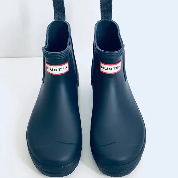 NEW- Hunter Women’s Chelsea Short Rain Boots