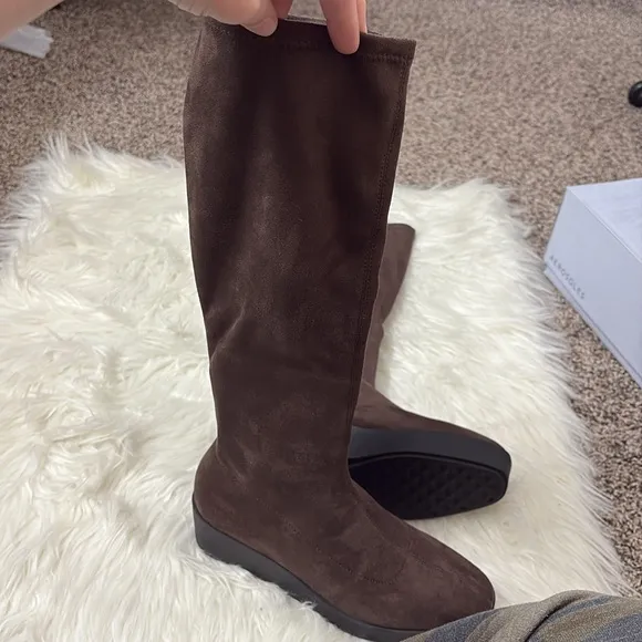 NEW In Box Aerosoles Cecina Java Faux Suede Brown Wedge Boots Size 6