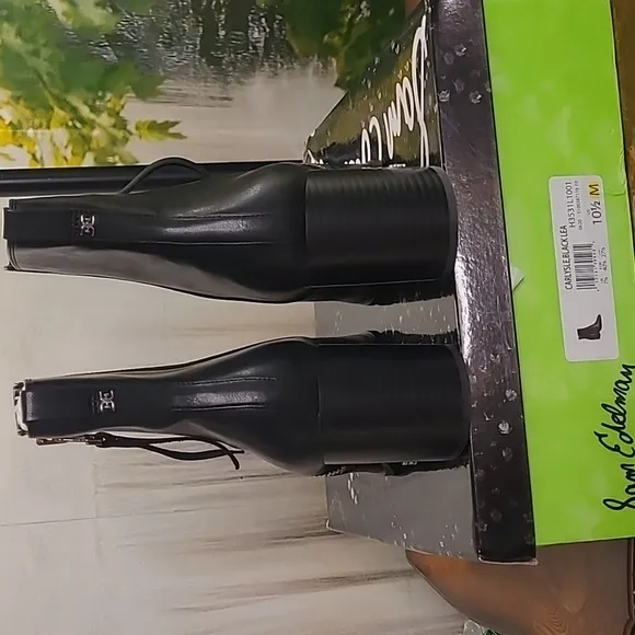 New in box! Sam Edelman Carlysle Womens 10.5 black leather heel ankle boots