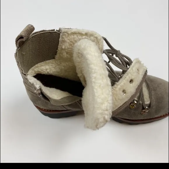 New Jeffrey Campbell Culvert Shearling Hiking Boots
