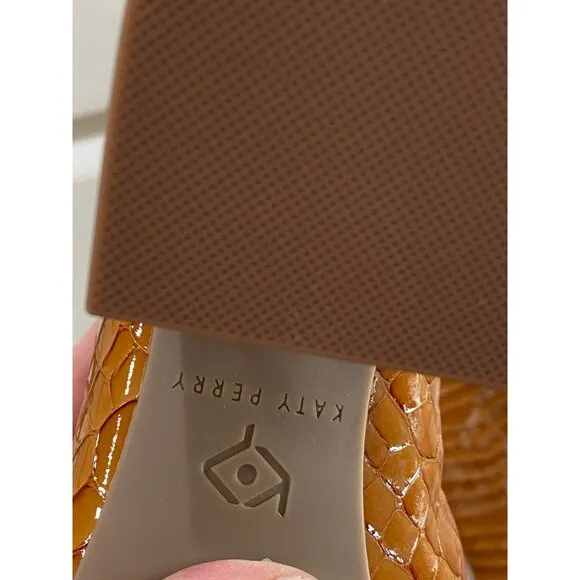 New Katy Perry The Geminni Boot Tan Croc Print Knee-High Block Heel 8M/38