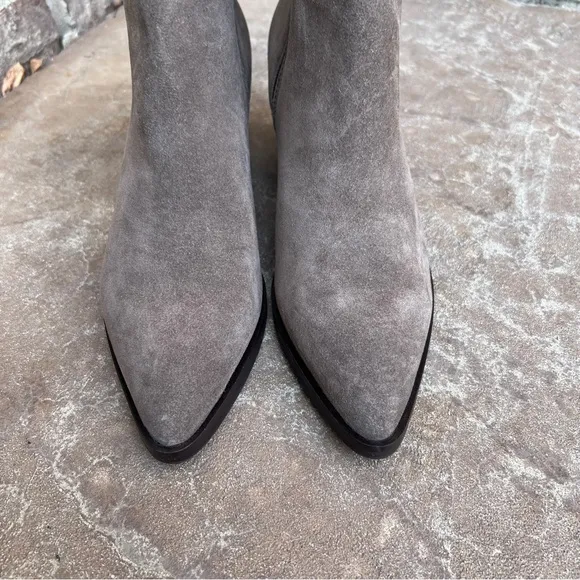 NEW La Canadienne Peter Waterproof Bootie,  Size 9