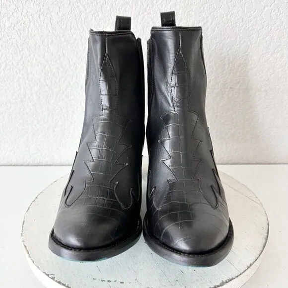 NEW Lane CHELSEA Womens Cowboy Boots 11 Western Black Leather Short Ankle Bootie