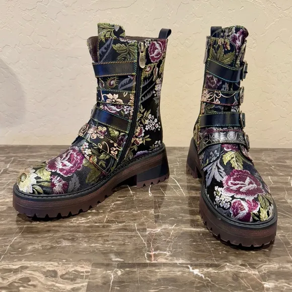 NEW L’artiste by Spring Step Haruko Tapestry Boots