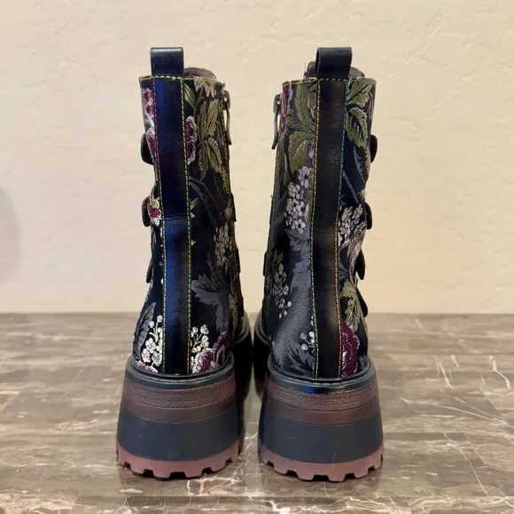 NEW L’artiste by Spring Step Haruko Tapestry Boots