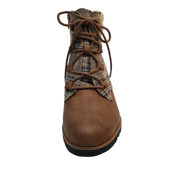 New Lifestride Womens Booties Zone Cushioned Ankle Boots 8.5M Brown Plaid