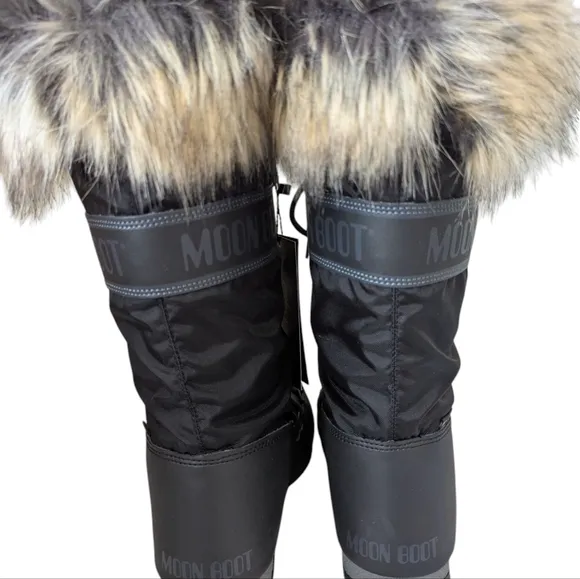 NEW ...Moon Boot Monaco Black and Tan Winter  Boots with Fur Trim..EU 37..(US 6)