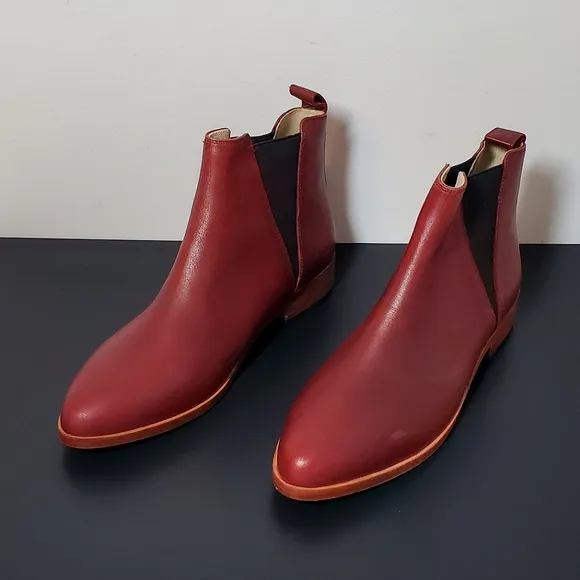 New Nisolo Eva Everyday Leather Chelsea Ankle Boot - Auburn - Size 9