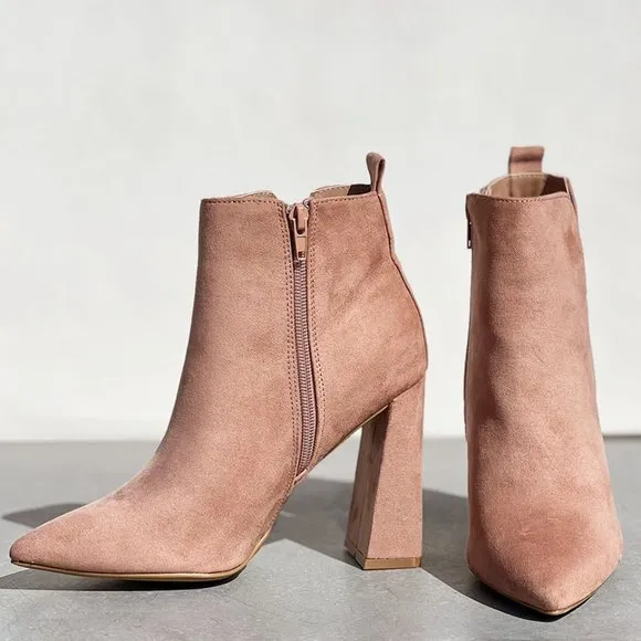 NEW Pointy Toe Geometric Triangle Block Heel Cutout Side Suede Ankle Bootie Boot