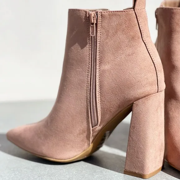 NEW Pointy Toe Geometric Triangle Block Heel Cutout Side Suede Ankle Bootie Boot