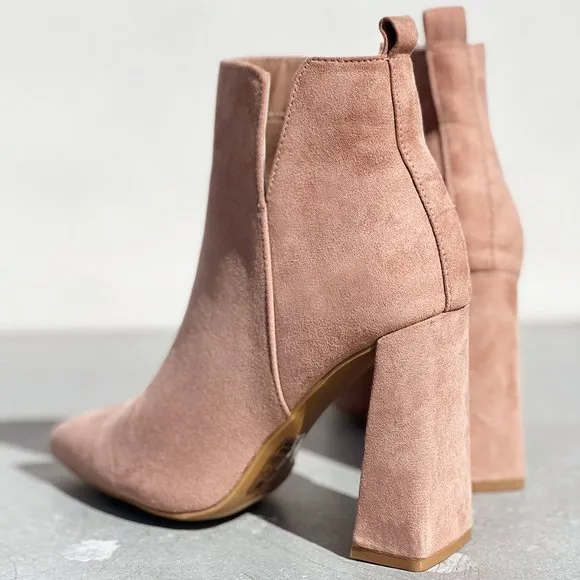 NEW Pointy Toe Geometric Triangle Block Heel Cutout Side Suede Ankle Bootie Boot