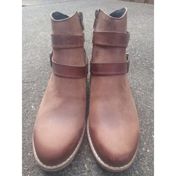 NEW‎ Rustic Leather Sterling River Short Cowboy Booties  9