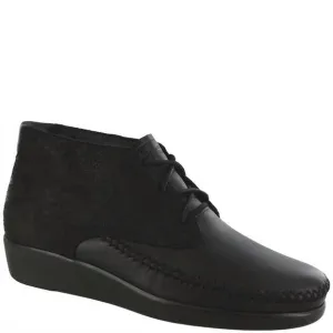 NEW SAS women's kich lace up ankle boots in licorice