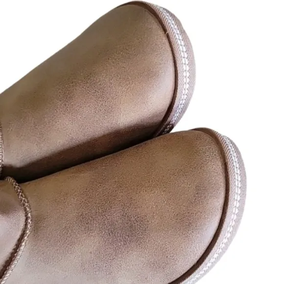 NEW! SKECHERS Cozy Campfire Song Birds Sherpa Lined Ankle Boots Booties 6.5.