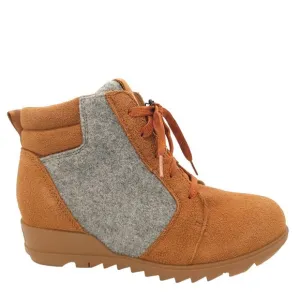 NEW Sorel Evie Lace Up Boots Womens 10 Wedge Suede Outdoors Neutral Winter