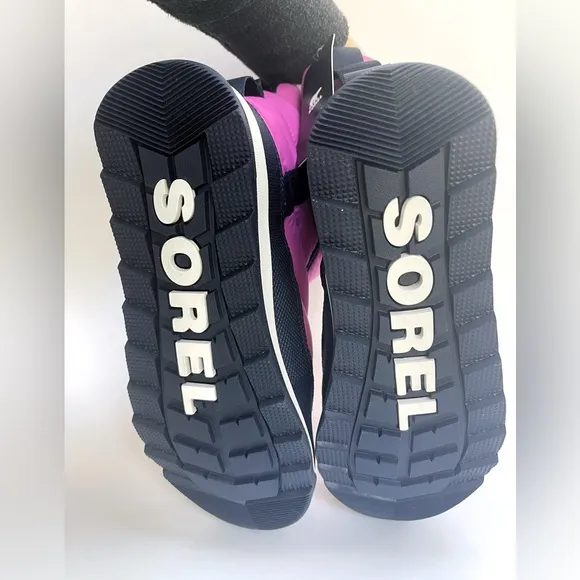 NEW Sorel Whitney Puffy Snow Boots 6