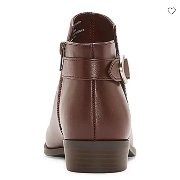 NEW St. John's Bay Womens Dark Wine Size 8 Rayford Stacked Heel Booties