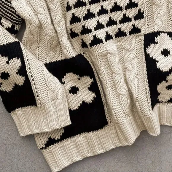 New The Cable knit Patchwork Flower Sweater