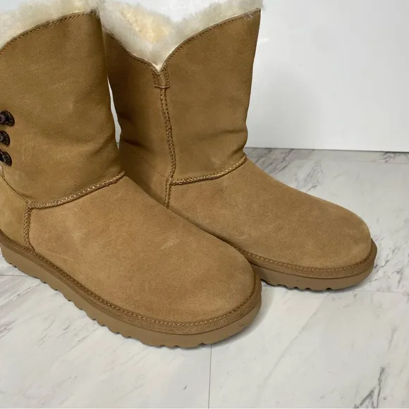 New! UGG Constantine Chestnut Short Winter Boot 8