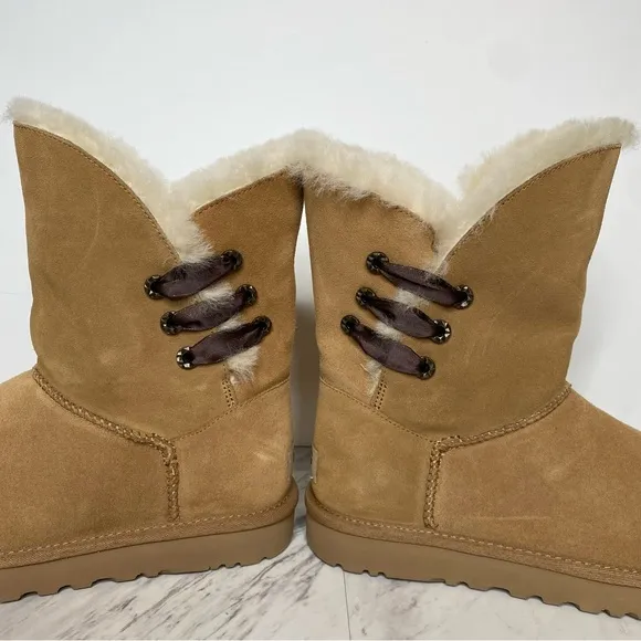 New! UGG Constantine Chestnut Short Winter Boot 8